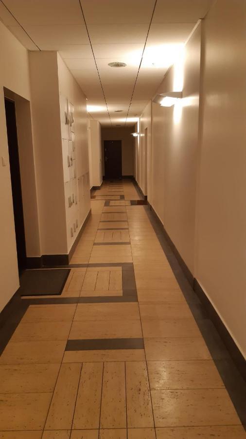 Apartament Wielopole 17 Cracóvia Exterior foto